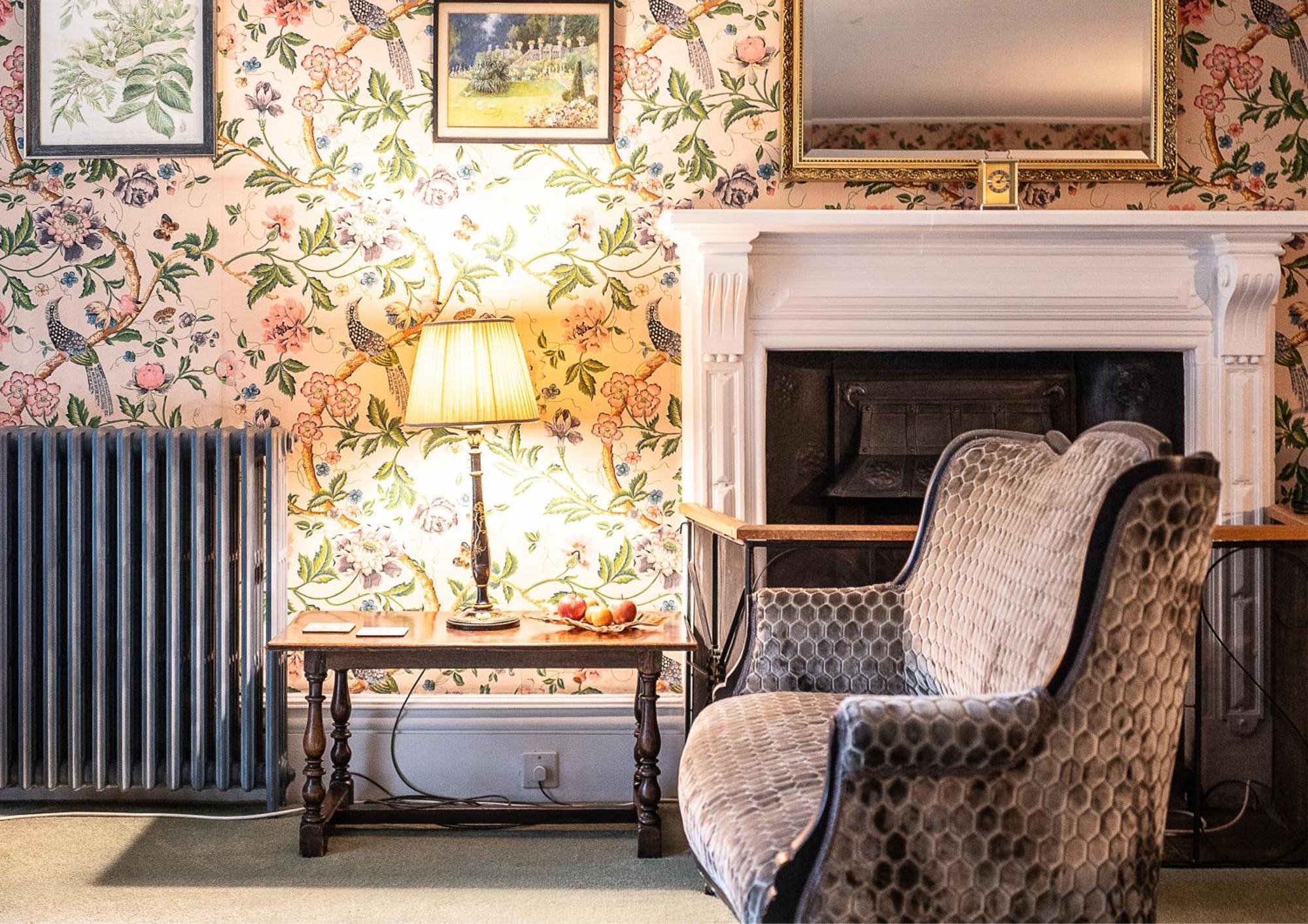 The Hall - Historic Grade I-Listed Jacobean Mansion Bradford-On-Avon ภายนอก รูปภาพ